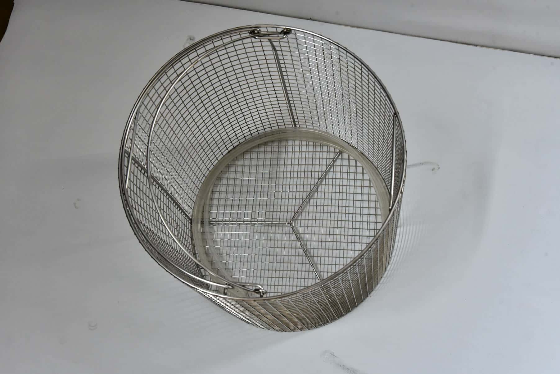 Vertical Pressure Steam Sterilizer, ST-VLA Series thumbnail 3