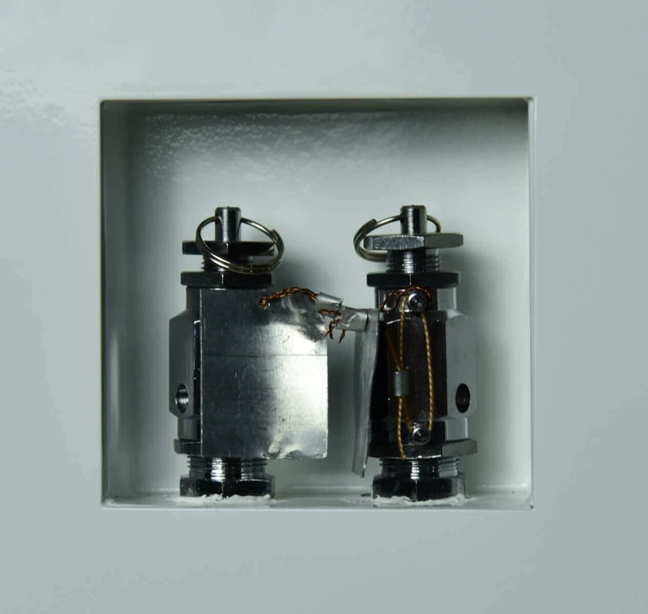 Benchtop Pulse Vacuum Autoclave, Class B thumbnail 4