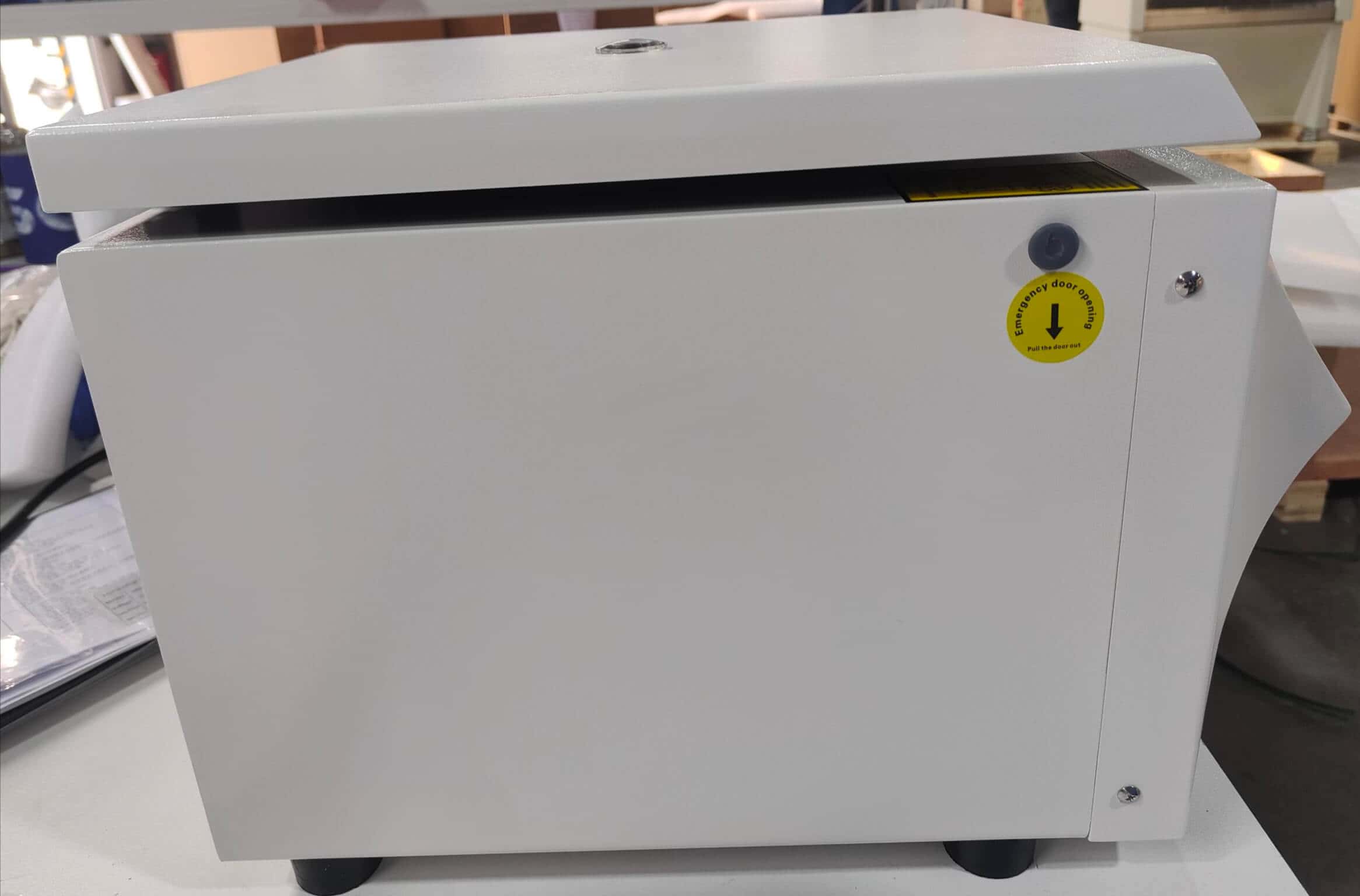 Benchtop High Speed Centrifuge CFG-17H thumbnail 3