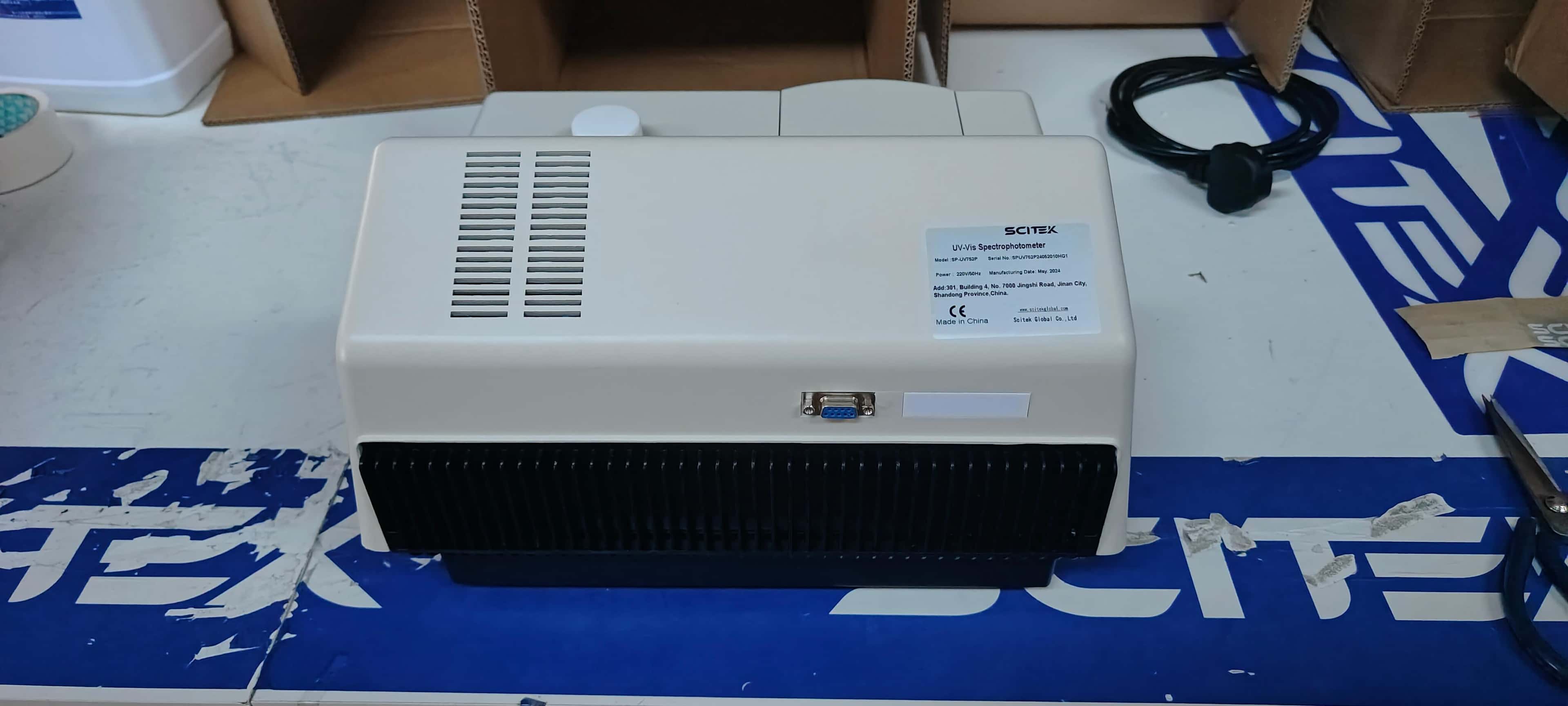 Single Beam UV-Visible Spectrophotometer thumbnail 3