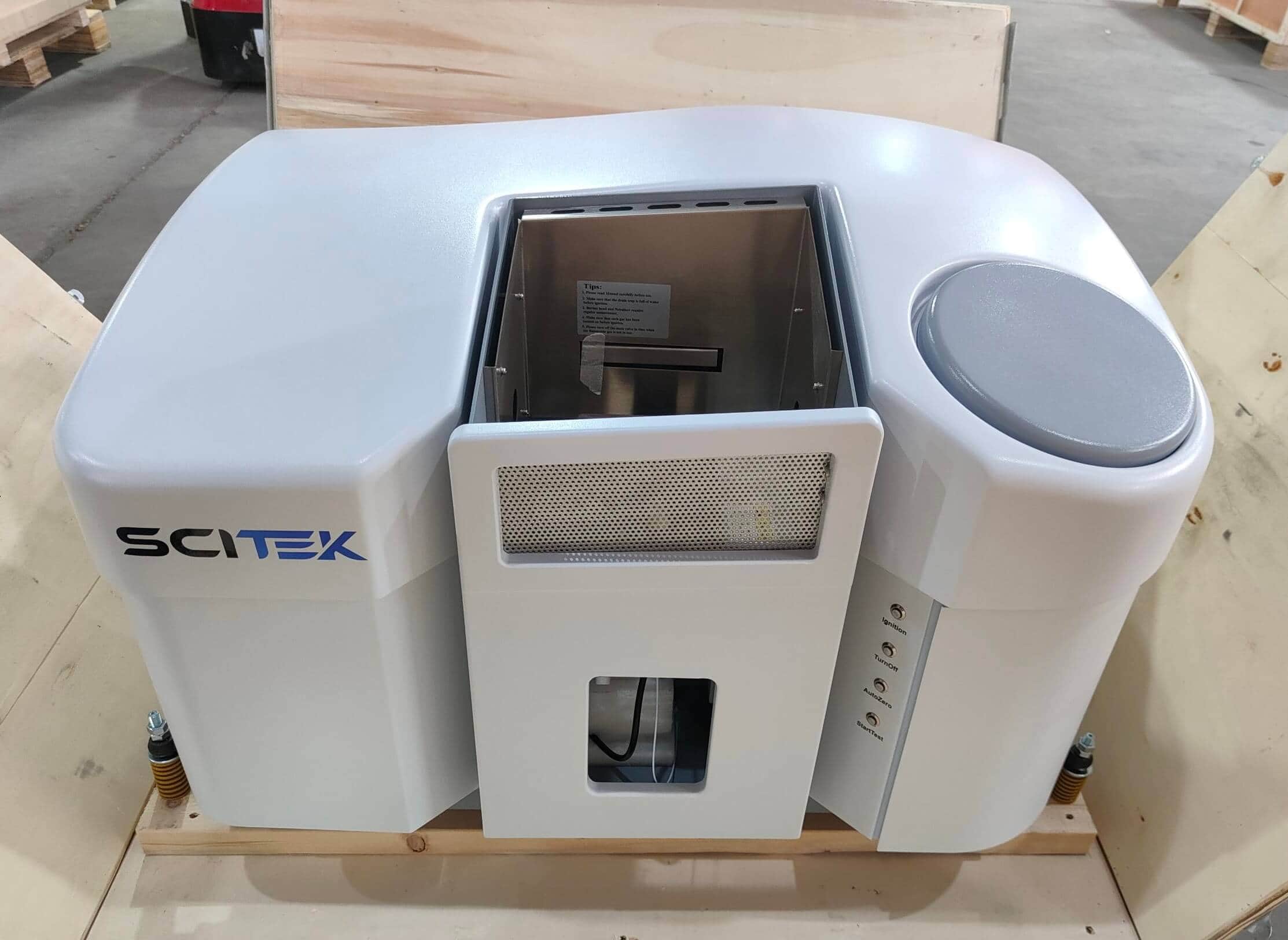 Atomic Absorption Spectrophotometer (Flame Method)